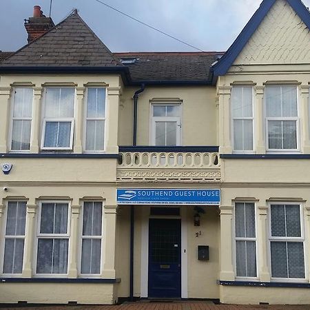 Southend Guest House - Close To Beach, Train Station & Southend Airport Bagian luar foto